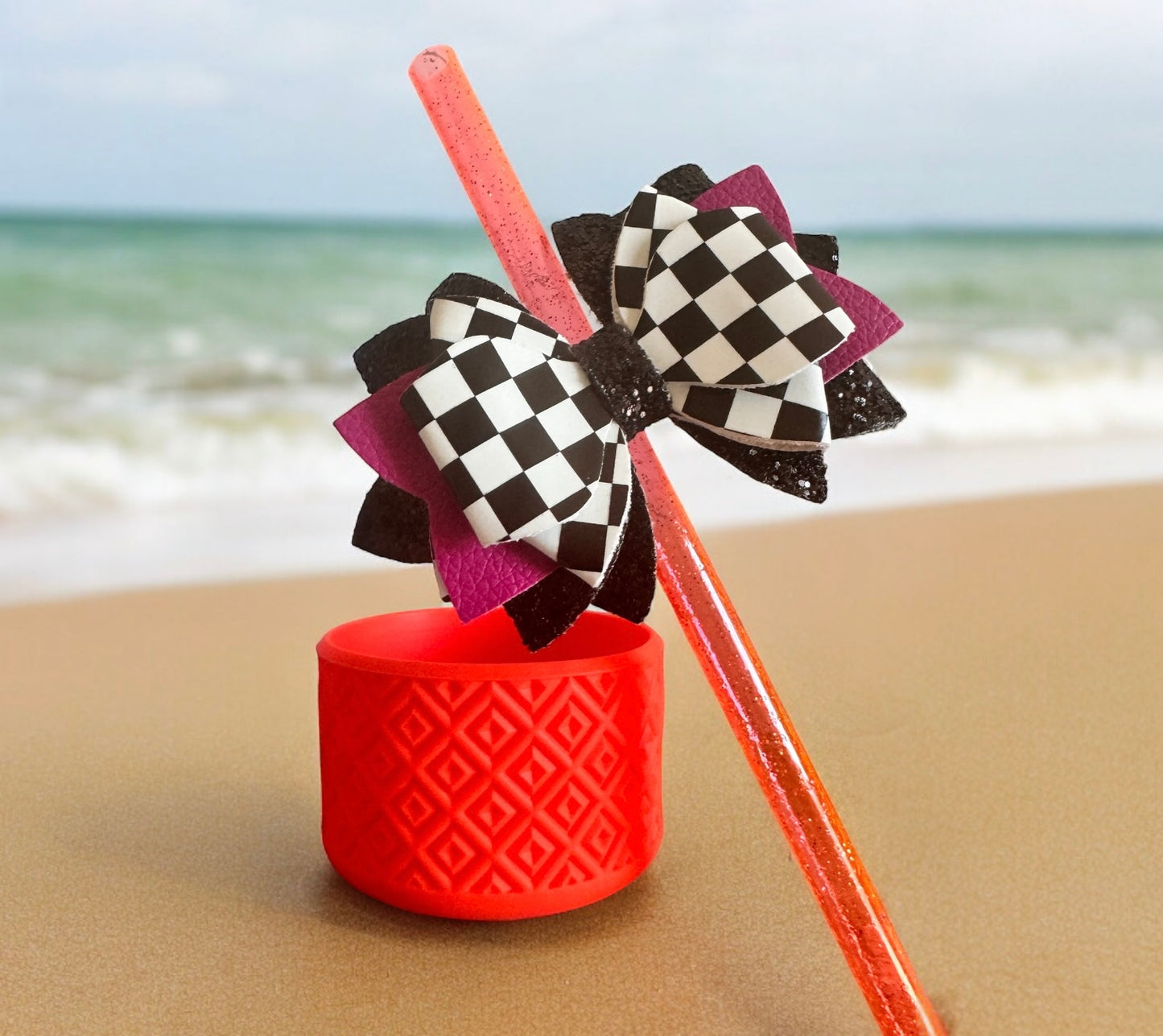 Vivid Violet Checker Glow Bow, Diamond Boot & Straw Set