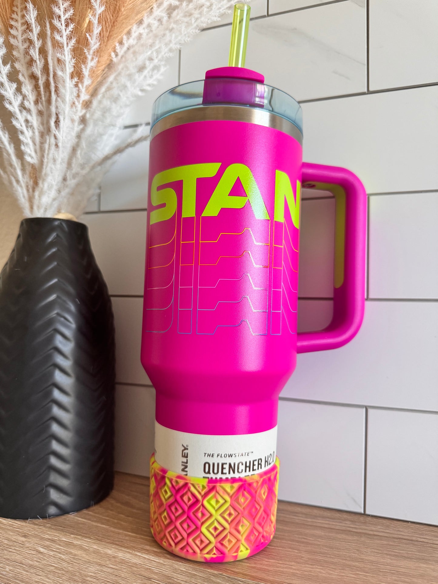 Fuchsia & Lime Diamonds | Silicone Tumbler Boot