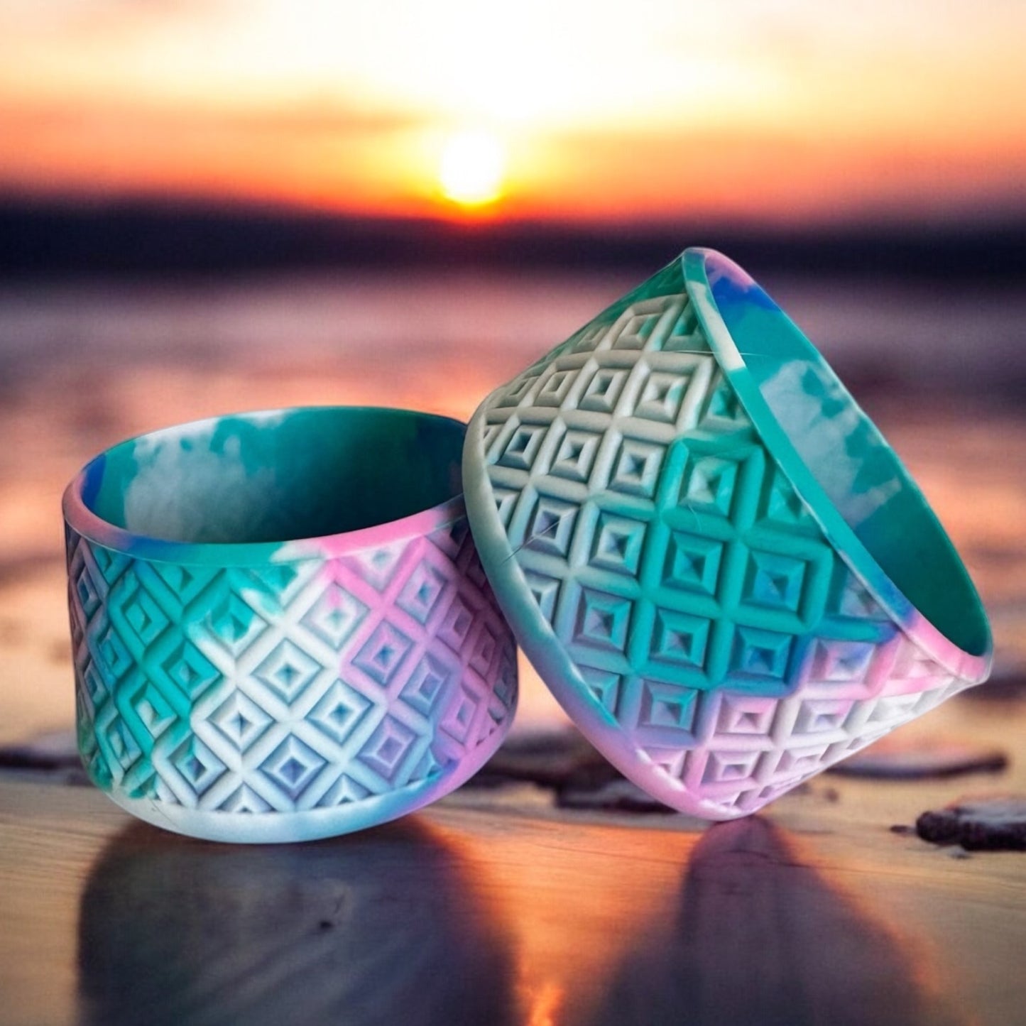 Summer Swirl | DIAMOND | Silicone Tumbler Boot