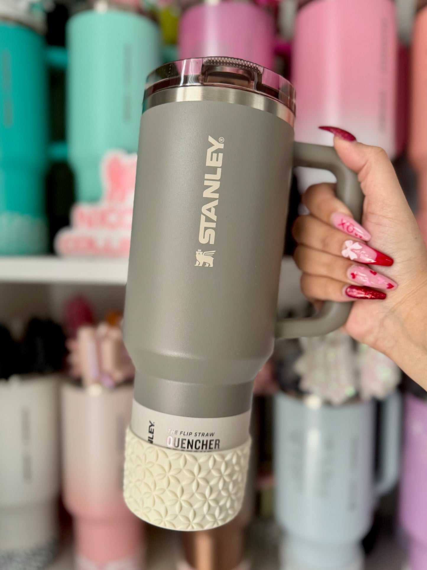 Cream Shimmer | FLORA | Silicone Tumbler Boot