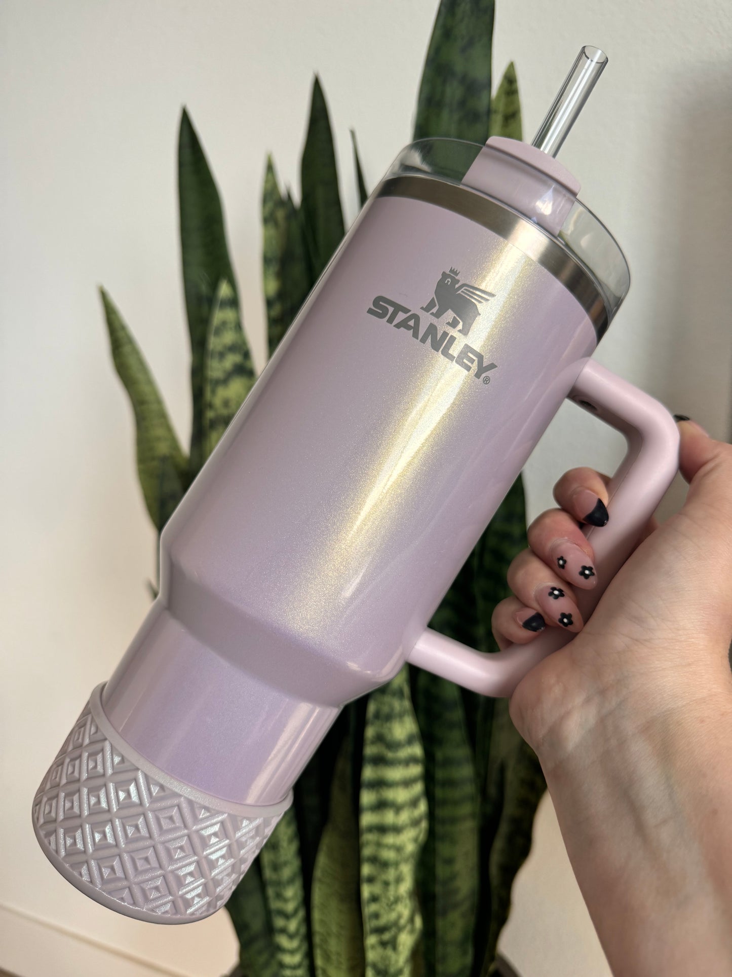 Aster Shimmer Diamonds | Silicone Tumbler Boot