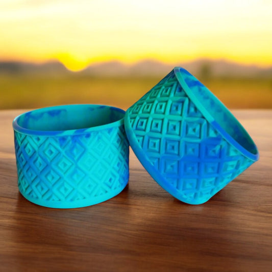 Aquamarine Swirl Diamonds | Silicone Tumbler Boot