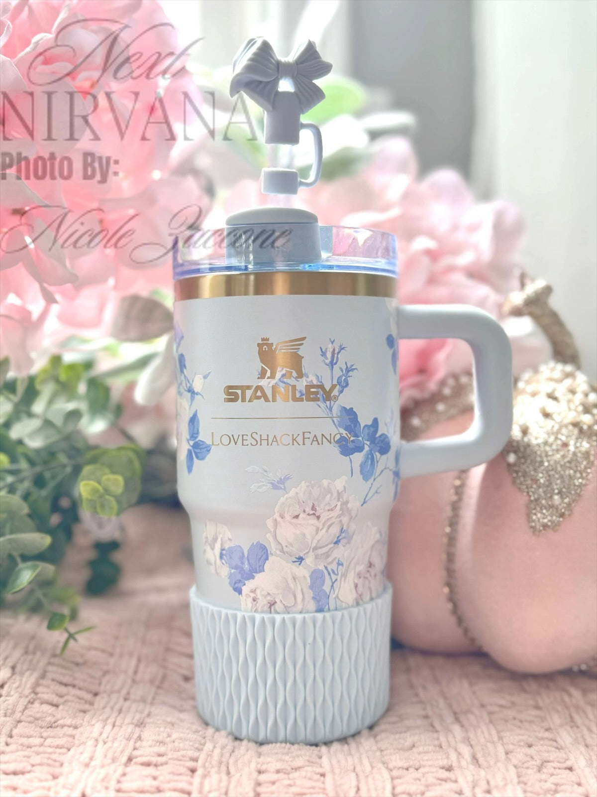 Everblooming Rosettes Waves | Silicone Tumbler Boot