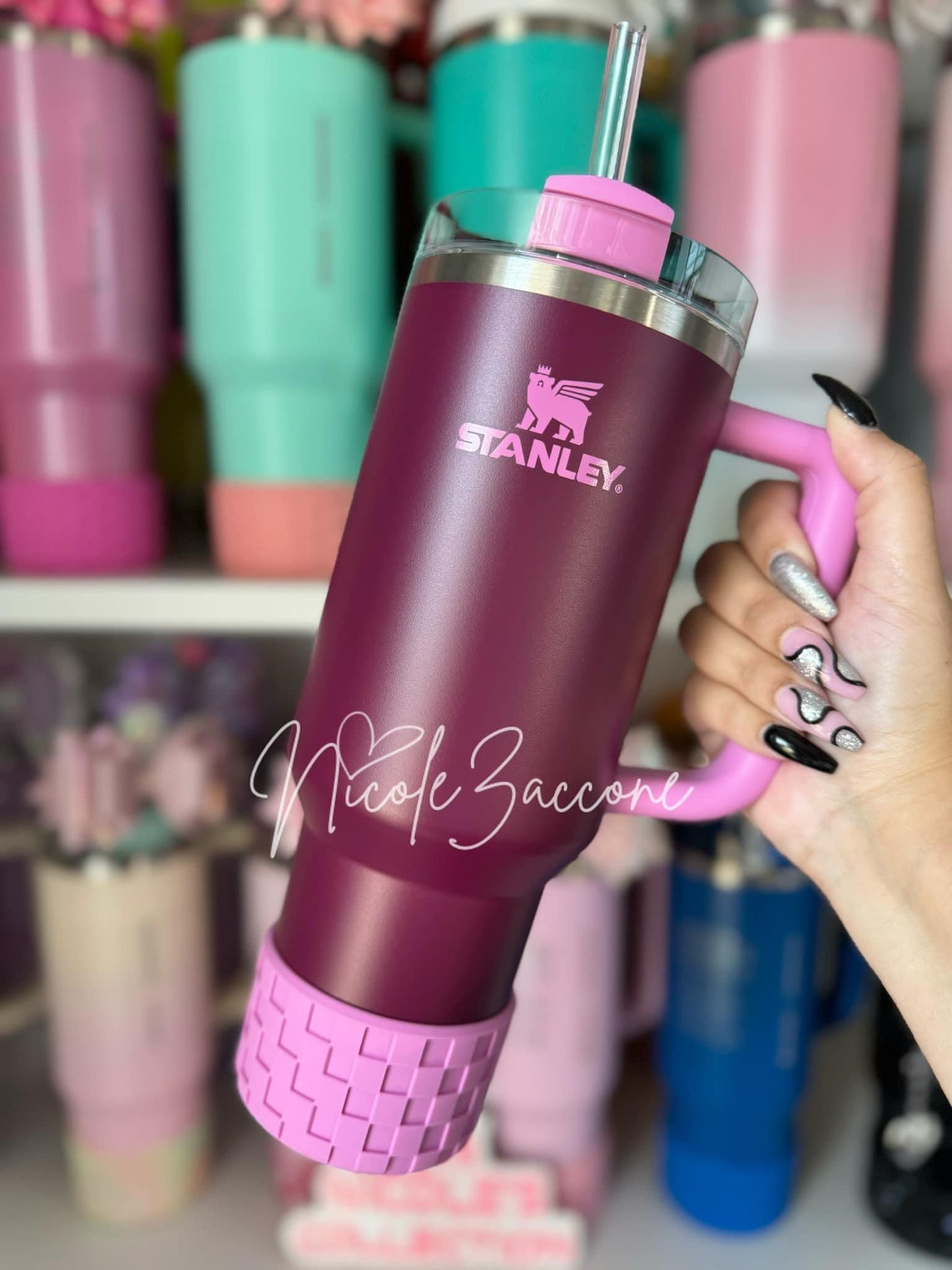 Bubblegum Checkers | Silicone Tumbler Boot