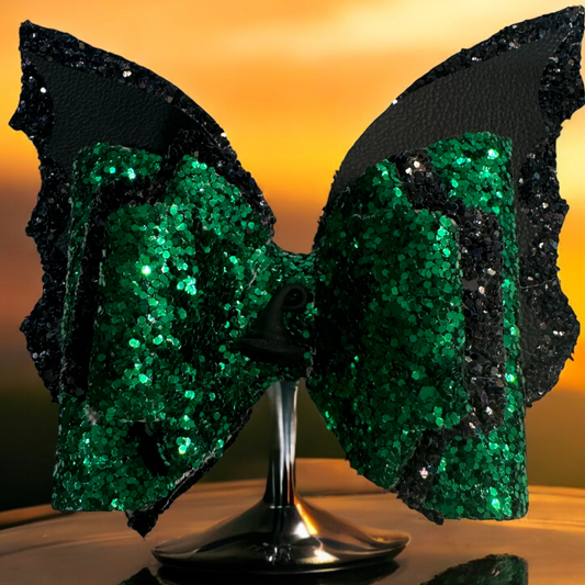 Wicked | Deluxe Chunky Glitter Tumbler Bow