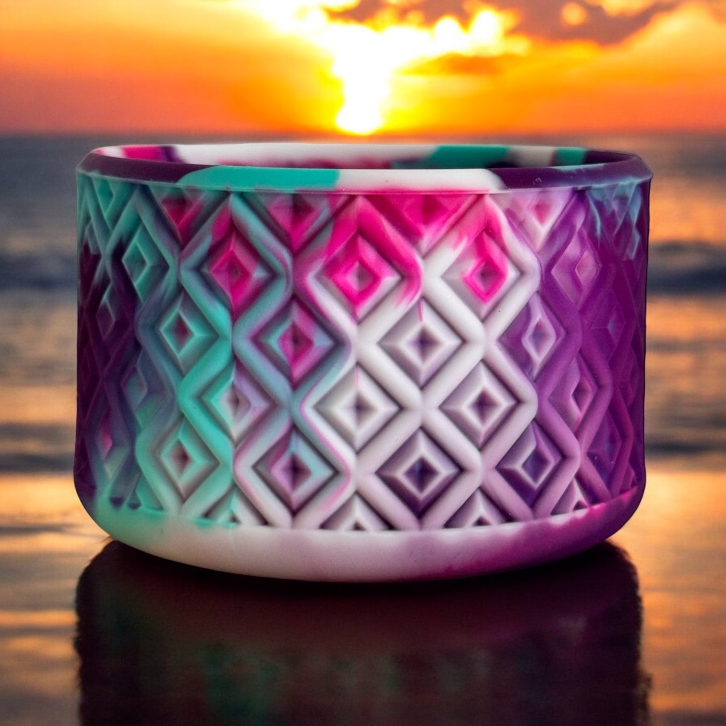 Heat Wave Diamonds | Silicone Tumbler Boot