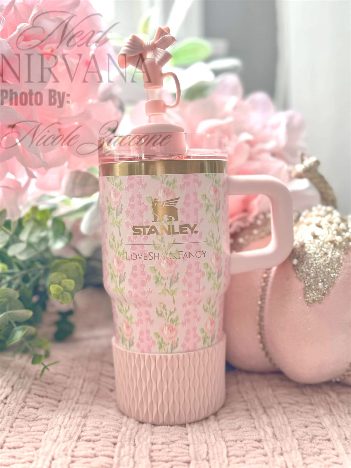 Bloom Pink Waves | Silicone Tumbler Boot