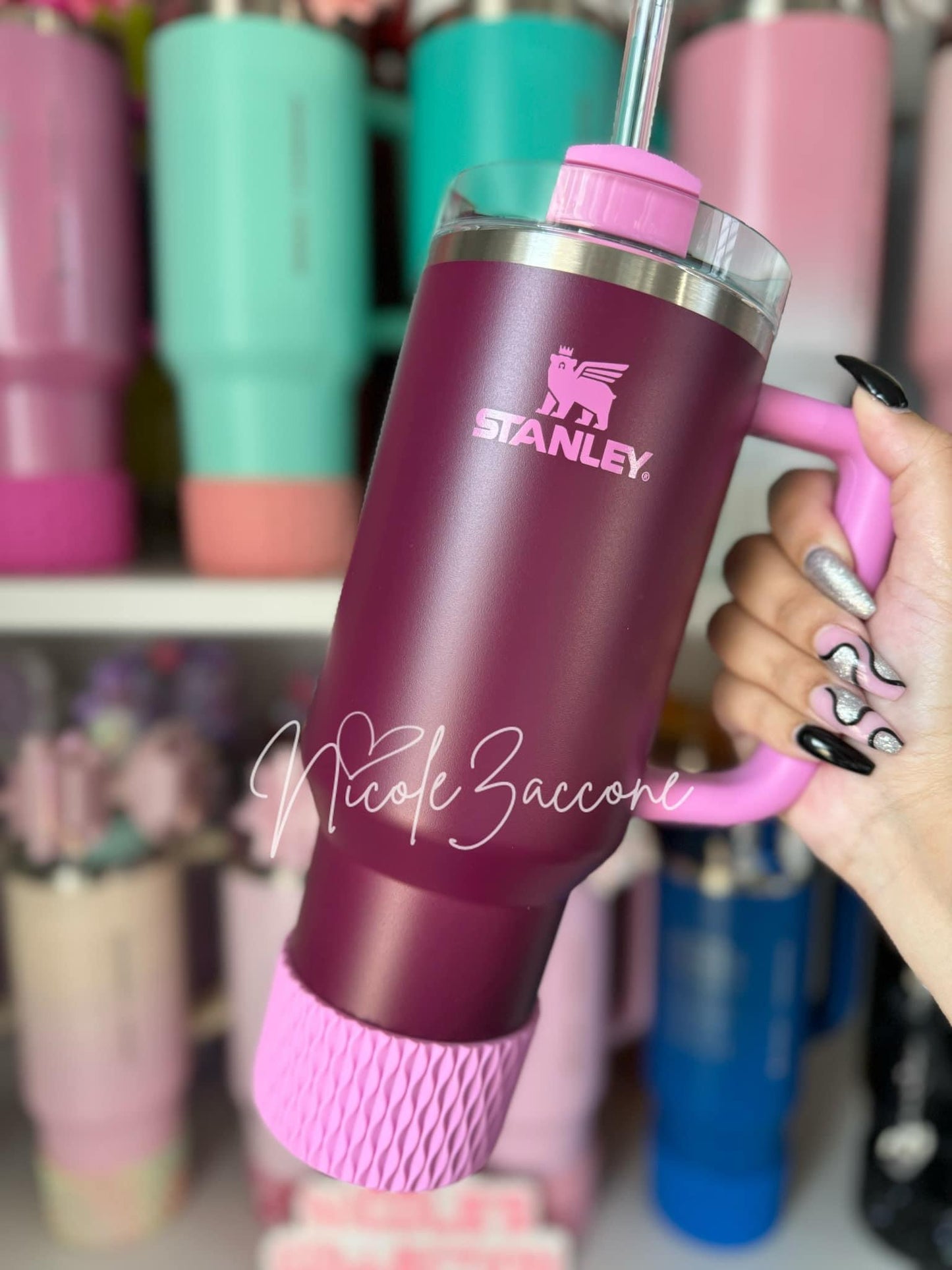 Bubblegum Waves | Silicone Tumbler Boot