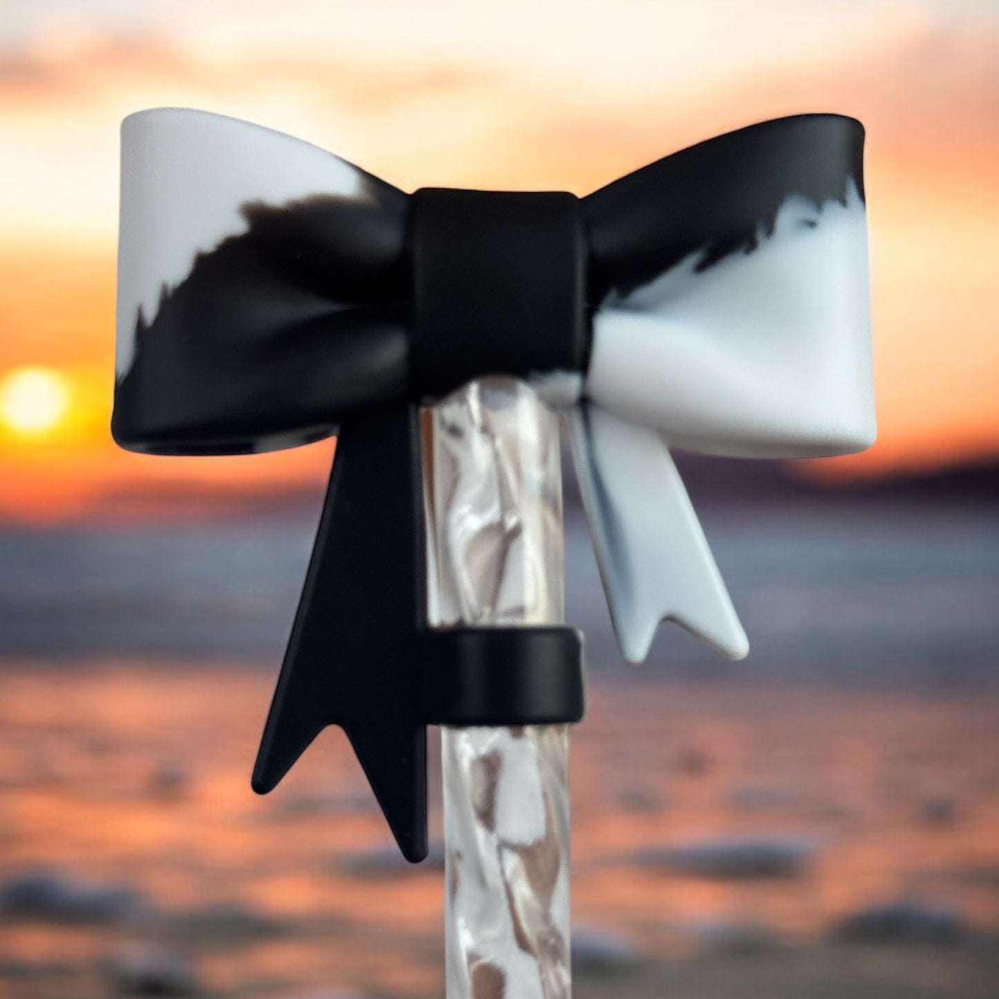 3D Black & White Bow | Straw Topper 10mm