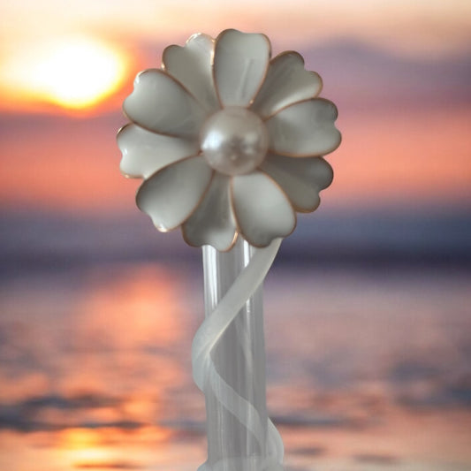 White Pearl Daisy | Deluxe Straw Topper | 10mm