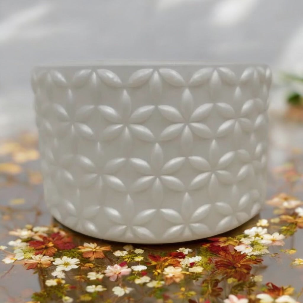 White Pearl | Flora | Silicone Tumbler Boot