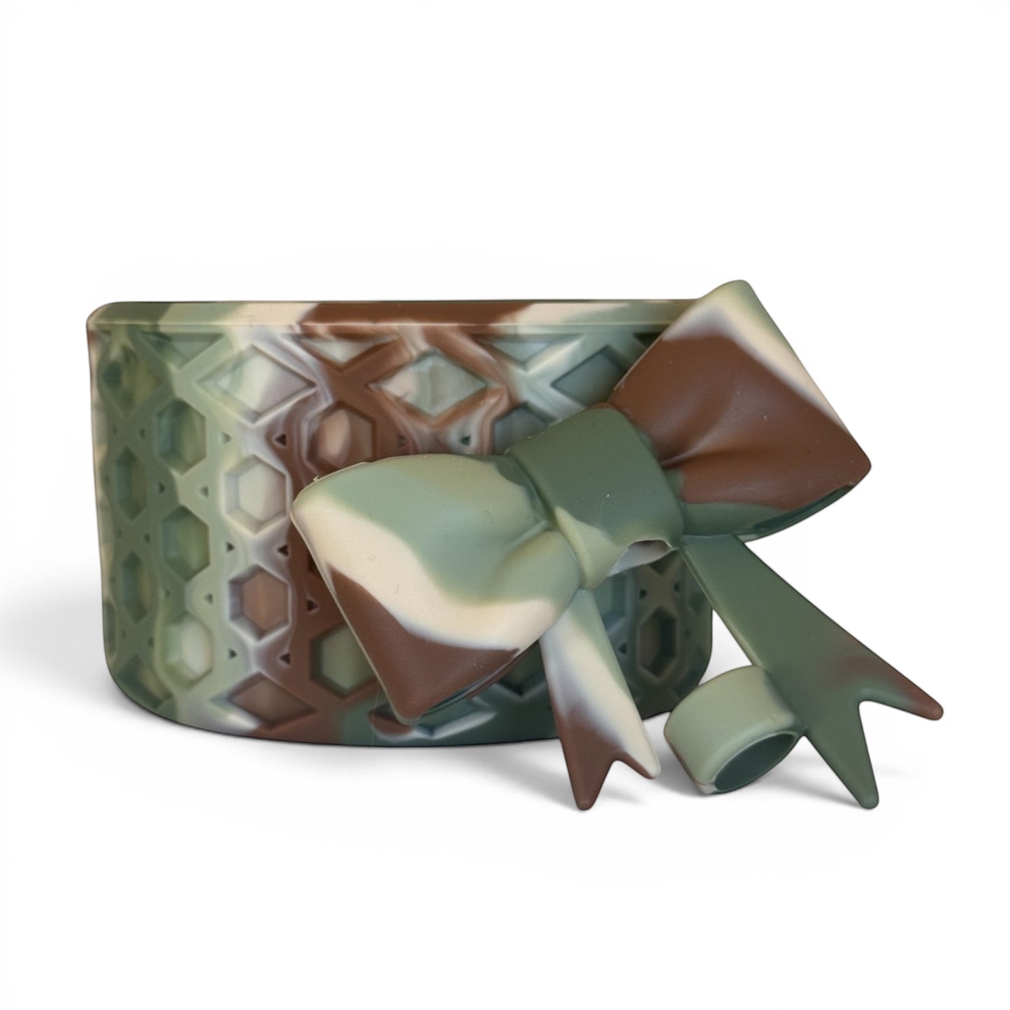 Next Nirvana matte camo waffle-textured silicone tumbler boot and matching 3D bow straw topper set