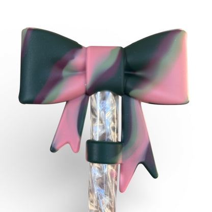 Next Nirvana Midnight Rose silicone 3D bow straw topper with a matte pink and dark green marbled waffle texture