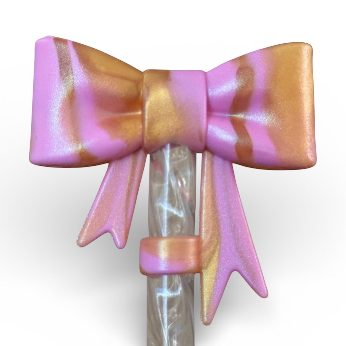 Next Nirvana bubblegum pink and gold shimmer 3D silicone bow straw topper for 10mm reusable tumblers